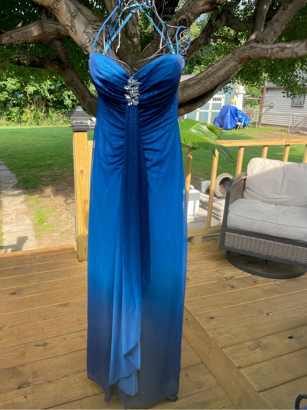 Spaghetti Strap Beaded Neckline Glitter Ombre Prom Dress Sz 15/16